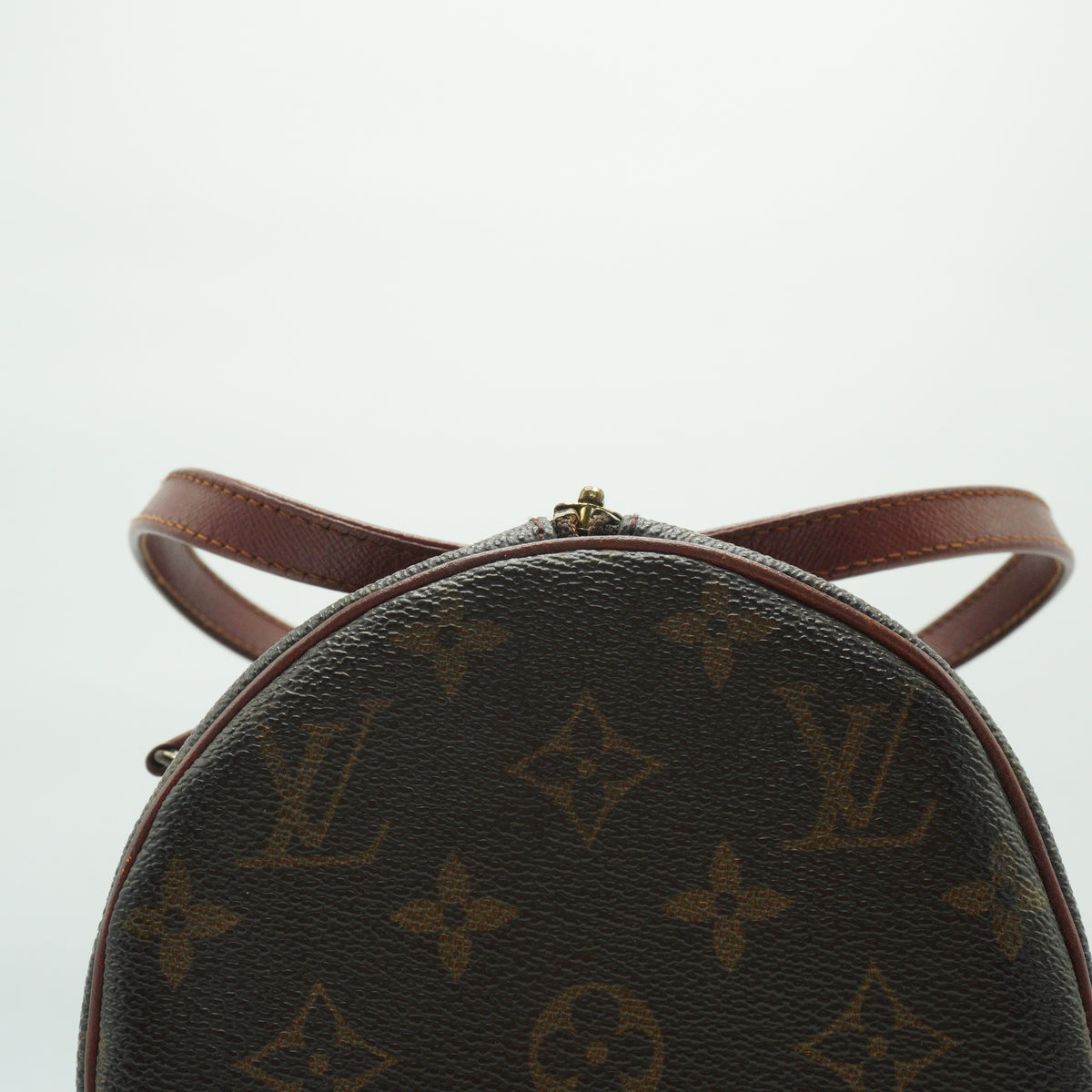 Louis Vuitton	Papillon Medium Monogram GHW