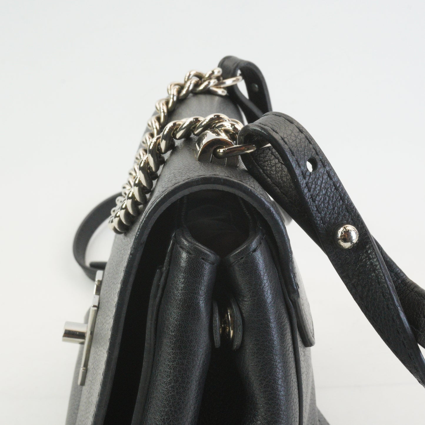 Louis Vuitton	Lockme II BB Bag in black Small SHW