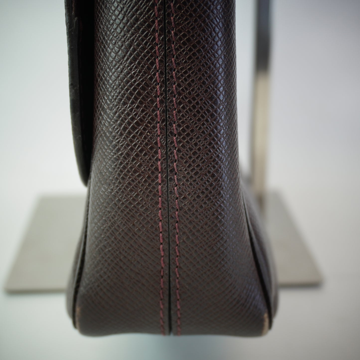 Louis Vuitton	Ramon Messenger Bag