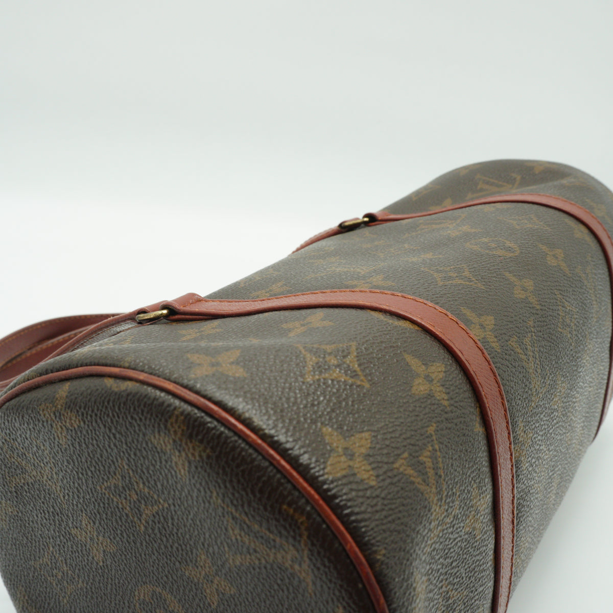 Louis Vuitton	Papillon Medium Monogram GHW