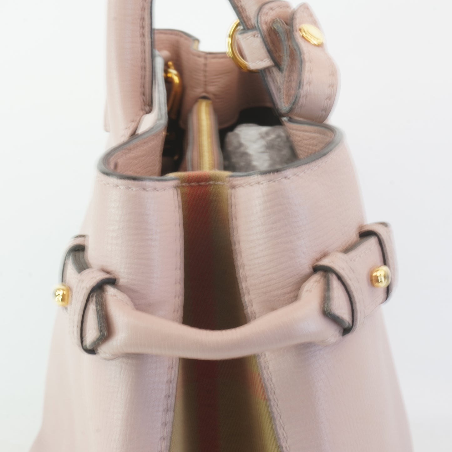 Burberry	Banner Bag Pink