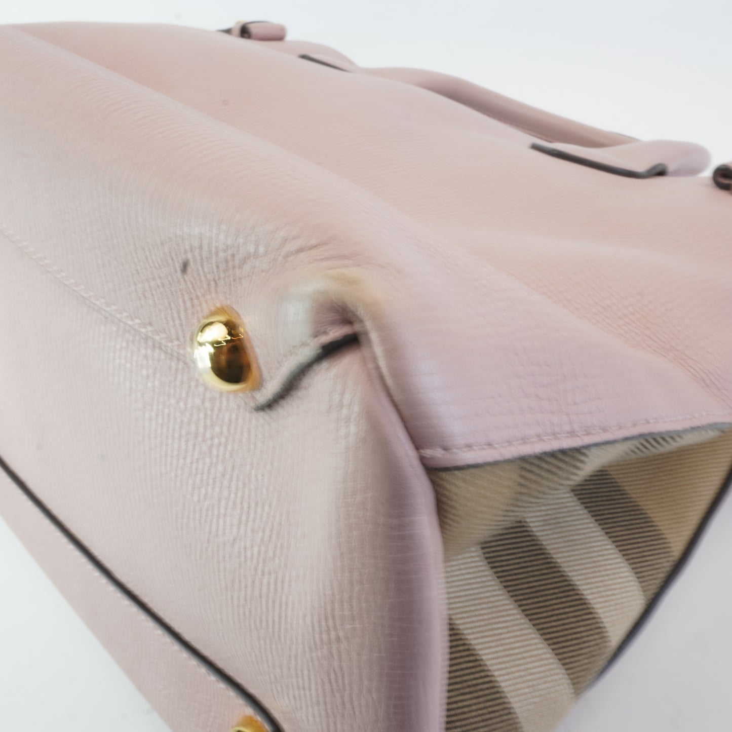 Burberry	Banner Bag Pink