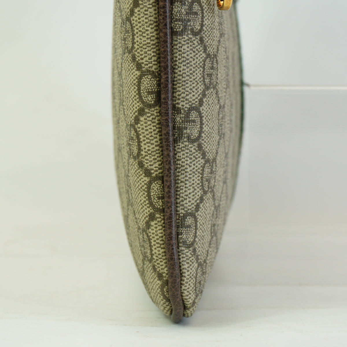 Gucci GG Ophidia Pouch in GG Supreme Canvas