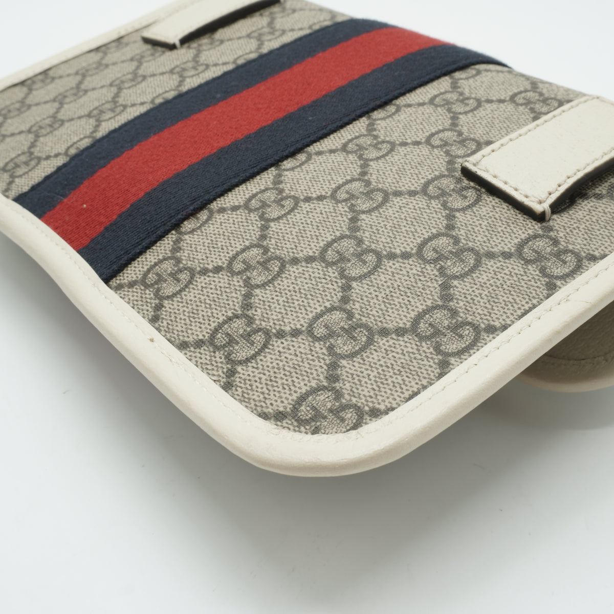 Gucci	Ophidia GG Belt Bag small GHW