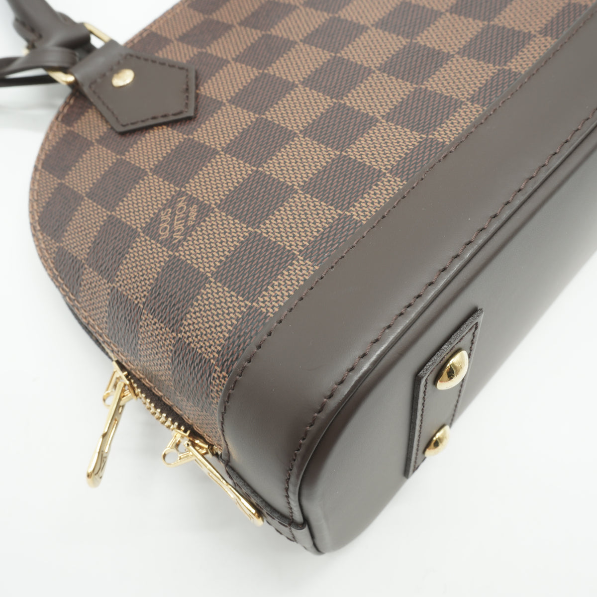 Louis Vuitton	Alma BB Damier Ebene GHW