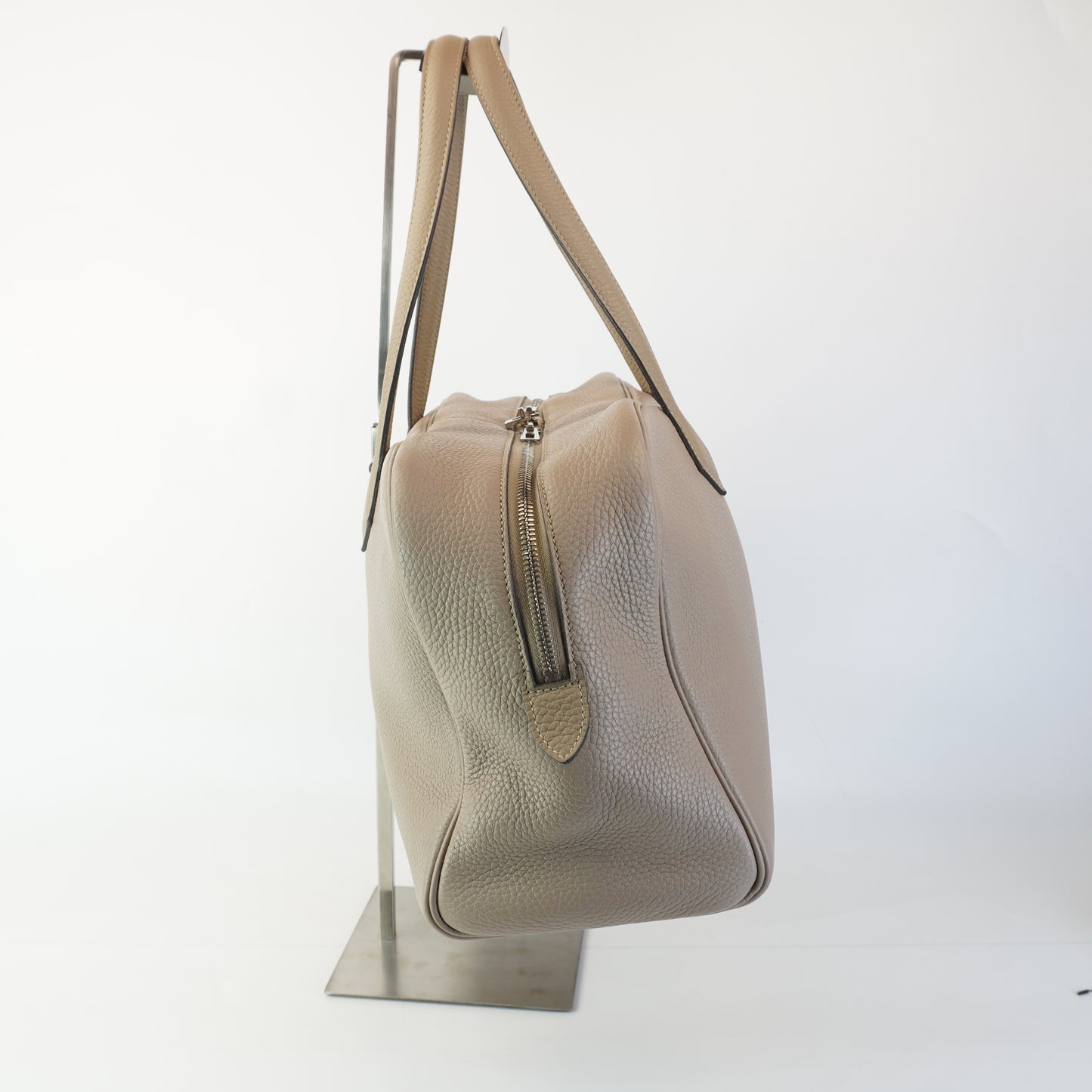 Hermes Victoria Beige