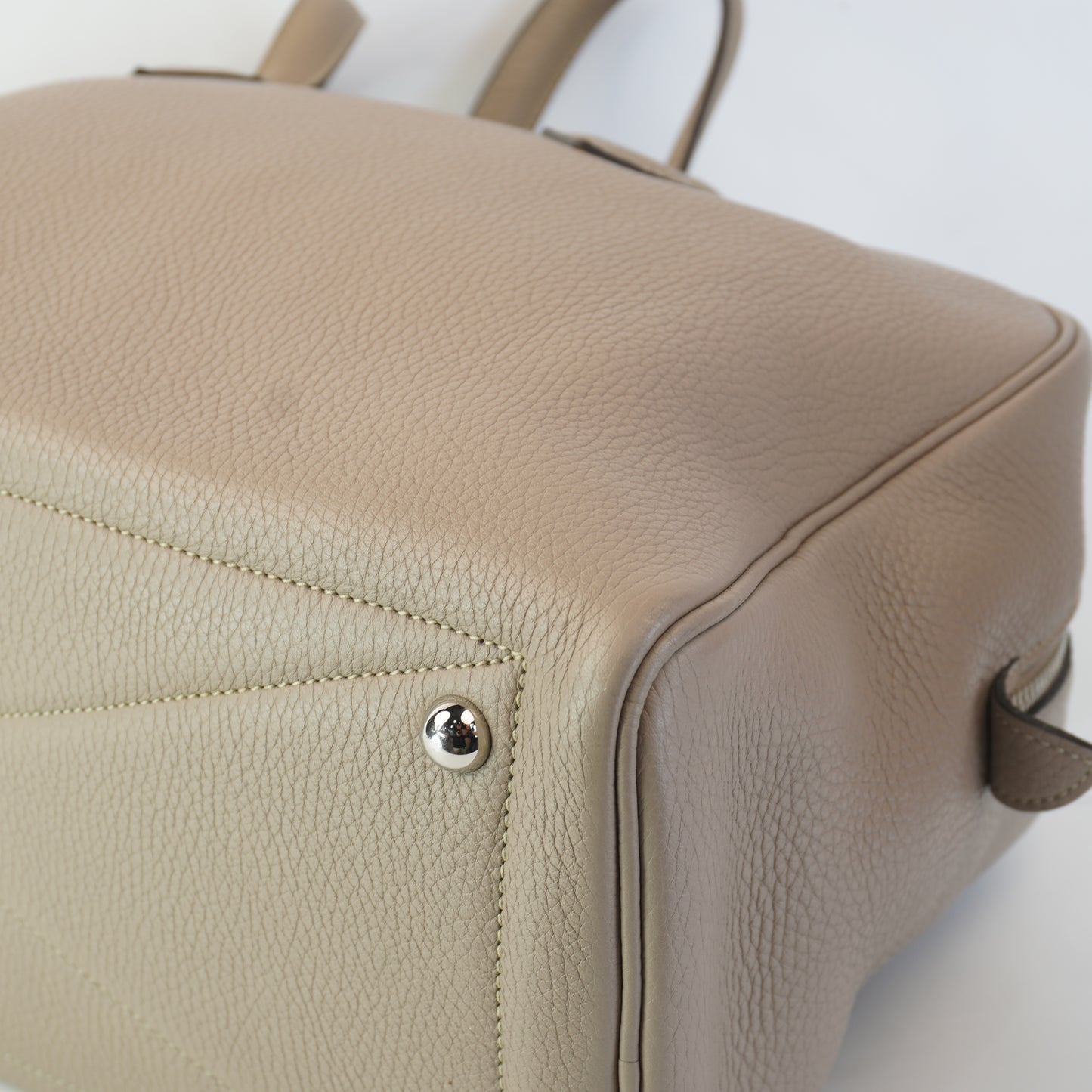 Hermes Victoria Beige