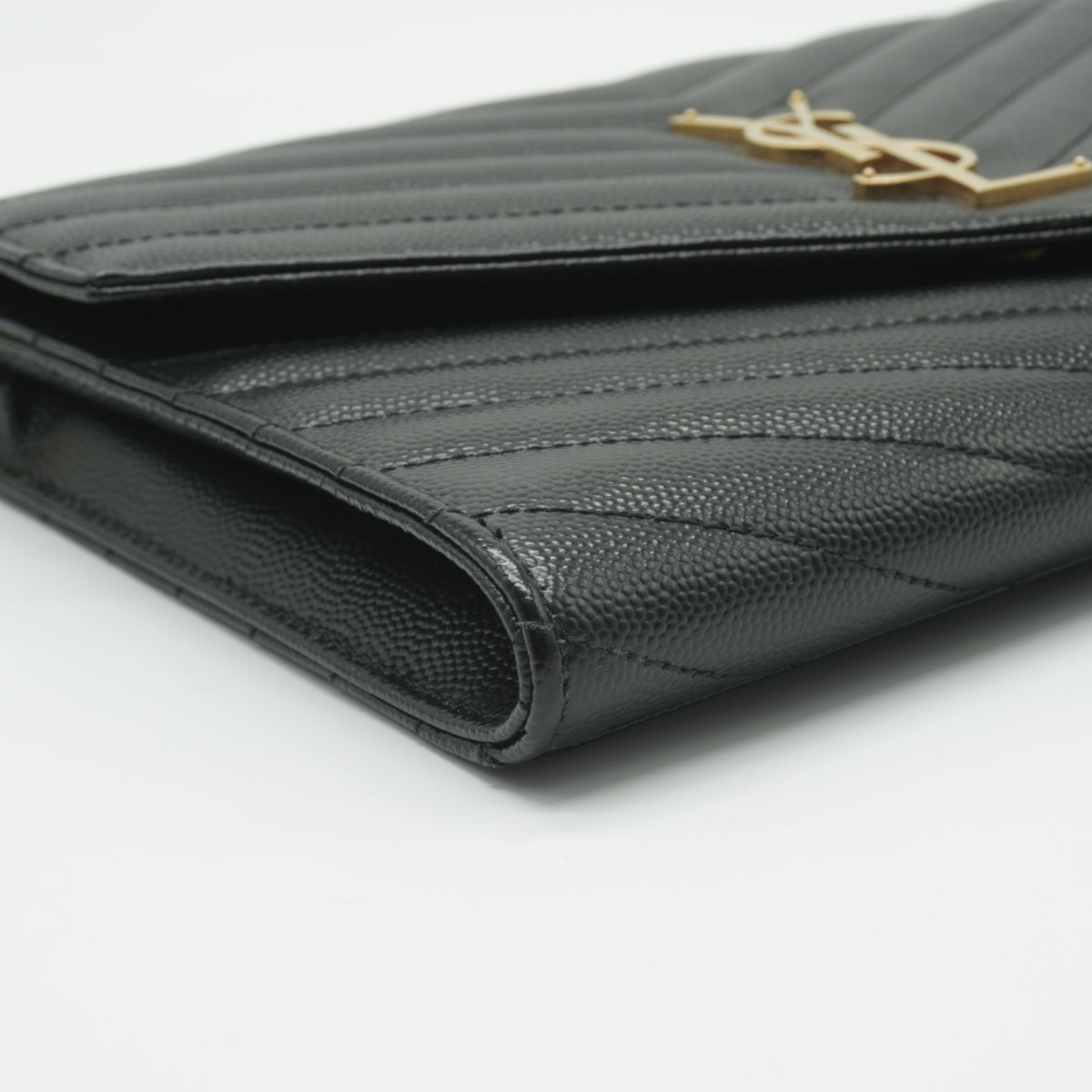 YSL	Cassandre Envelope Clutch Black Small GHW