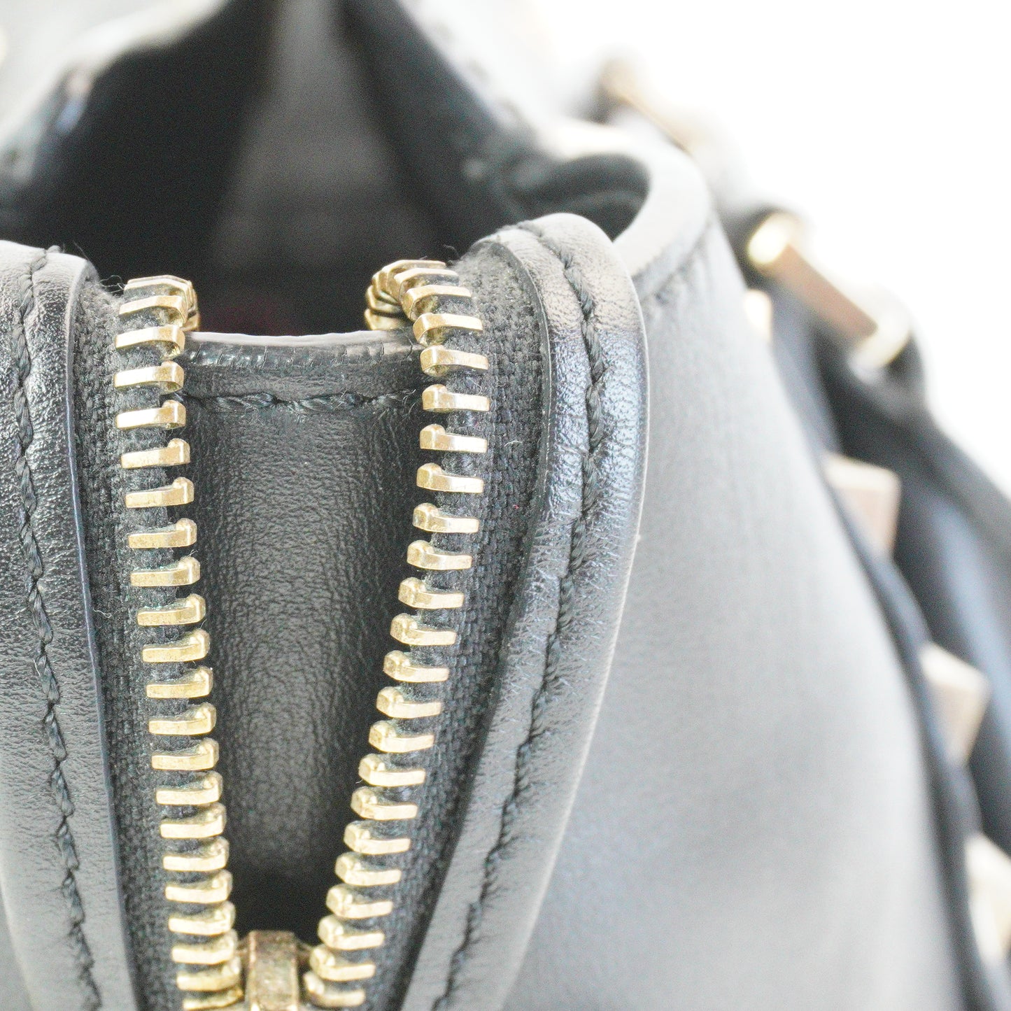 Valentino Rockstud Grainy Tote GHW Small Black