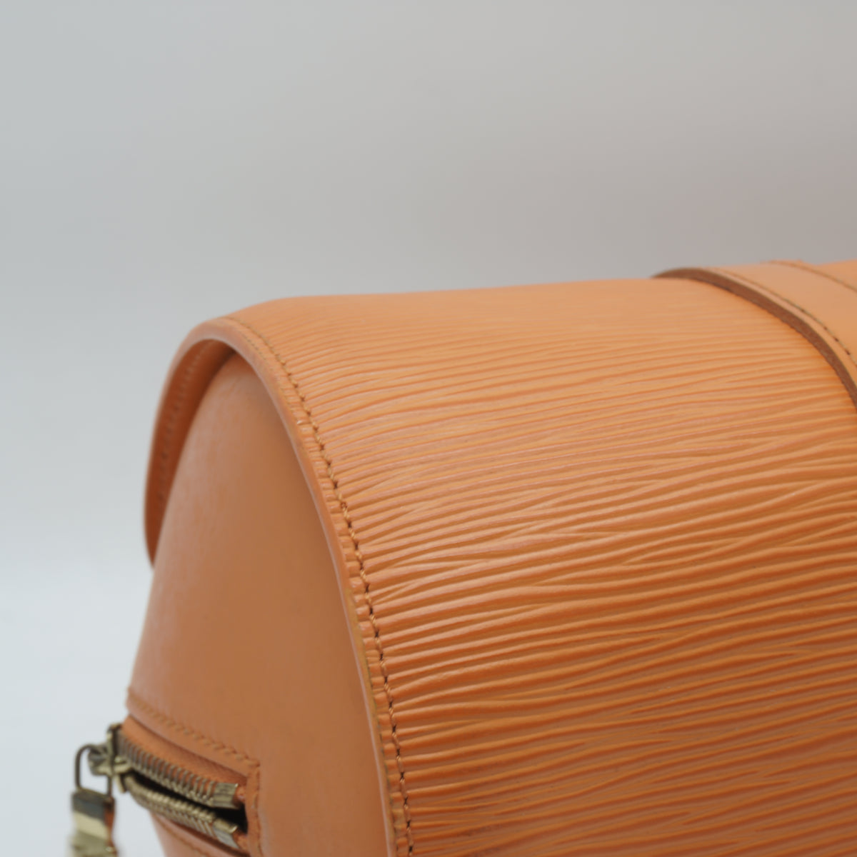 Louis Vuitton	Soufflot Handbag Oranger Medium GHW
