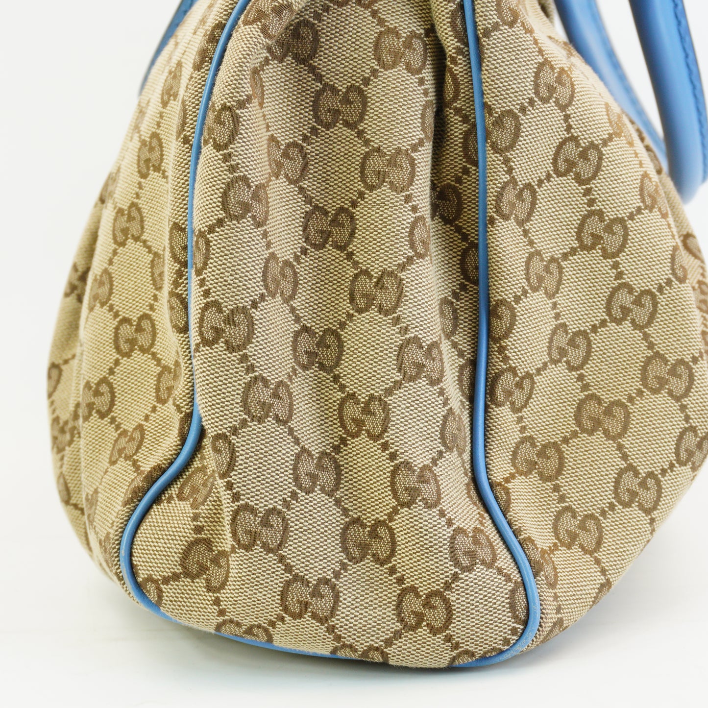 Gucci Biege GG Canvas With Distinct Blue leather Trim Medium GHW