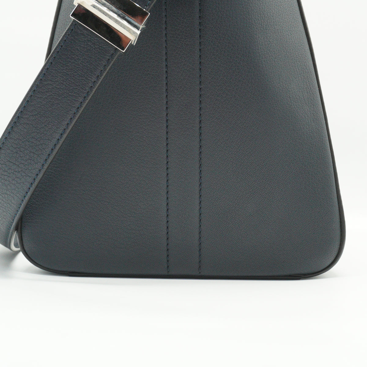 Givenchy	Antigona Dark Blue Large SHW
