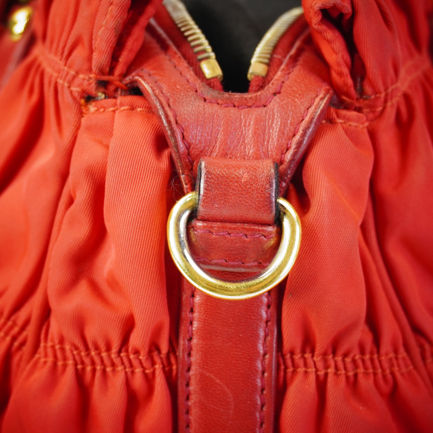 Prada Tessuto Graufe Red GHW