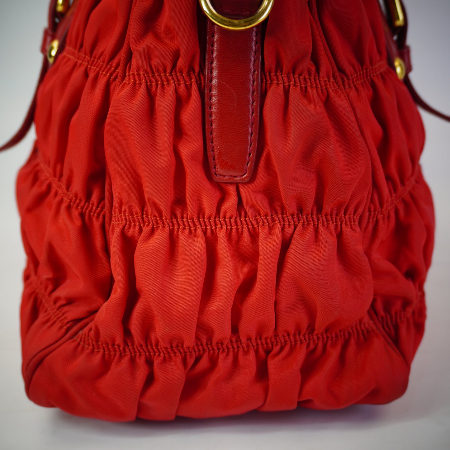 Prada Tessuto Graufe Red GHW