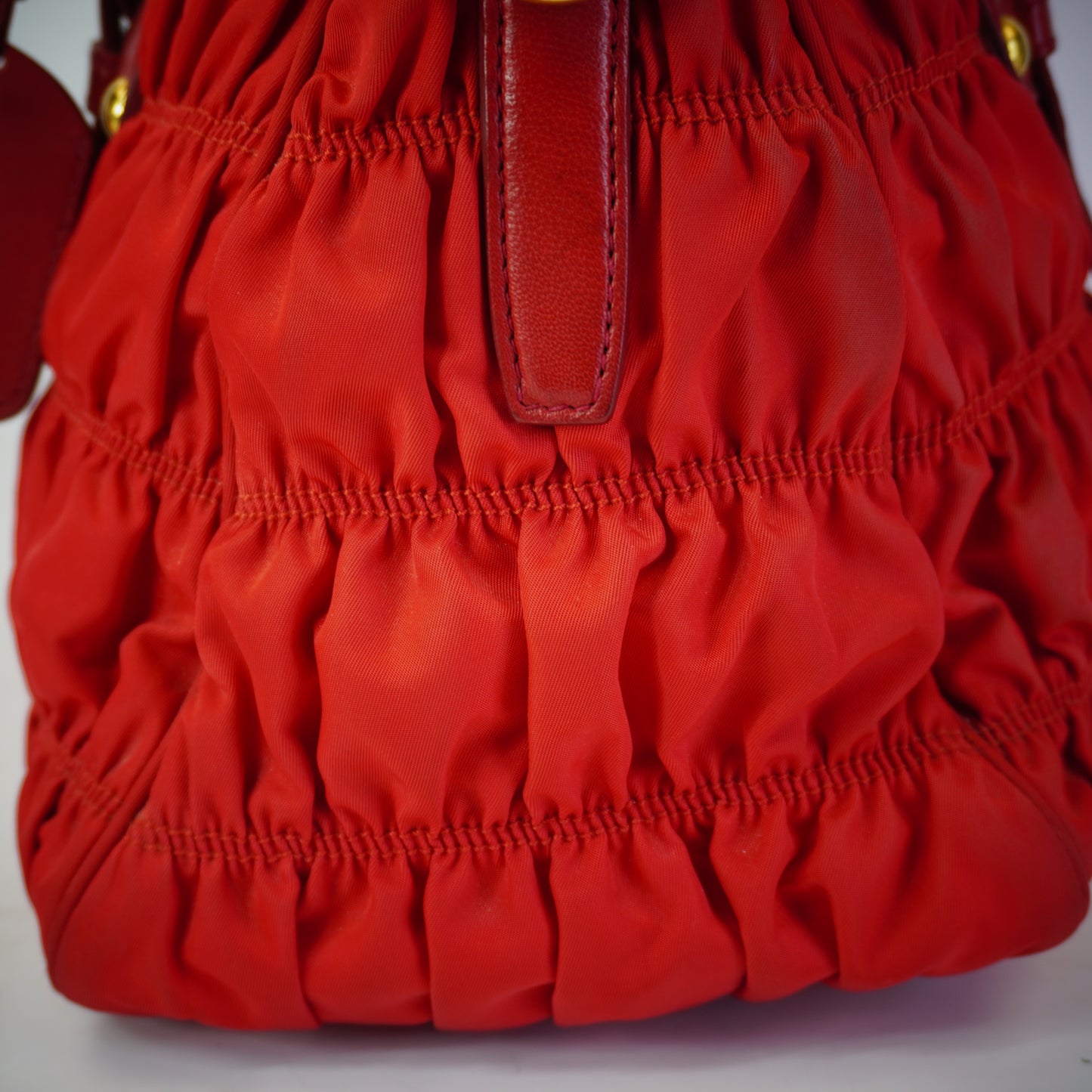 Prada Tessuto Graufe Red GHW