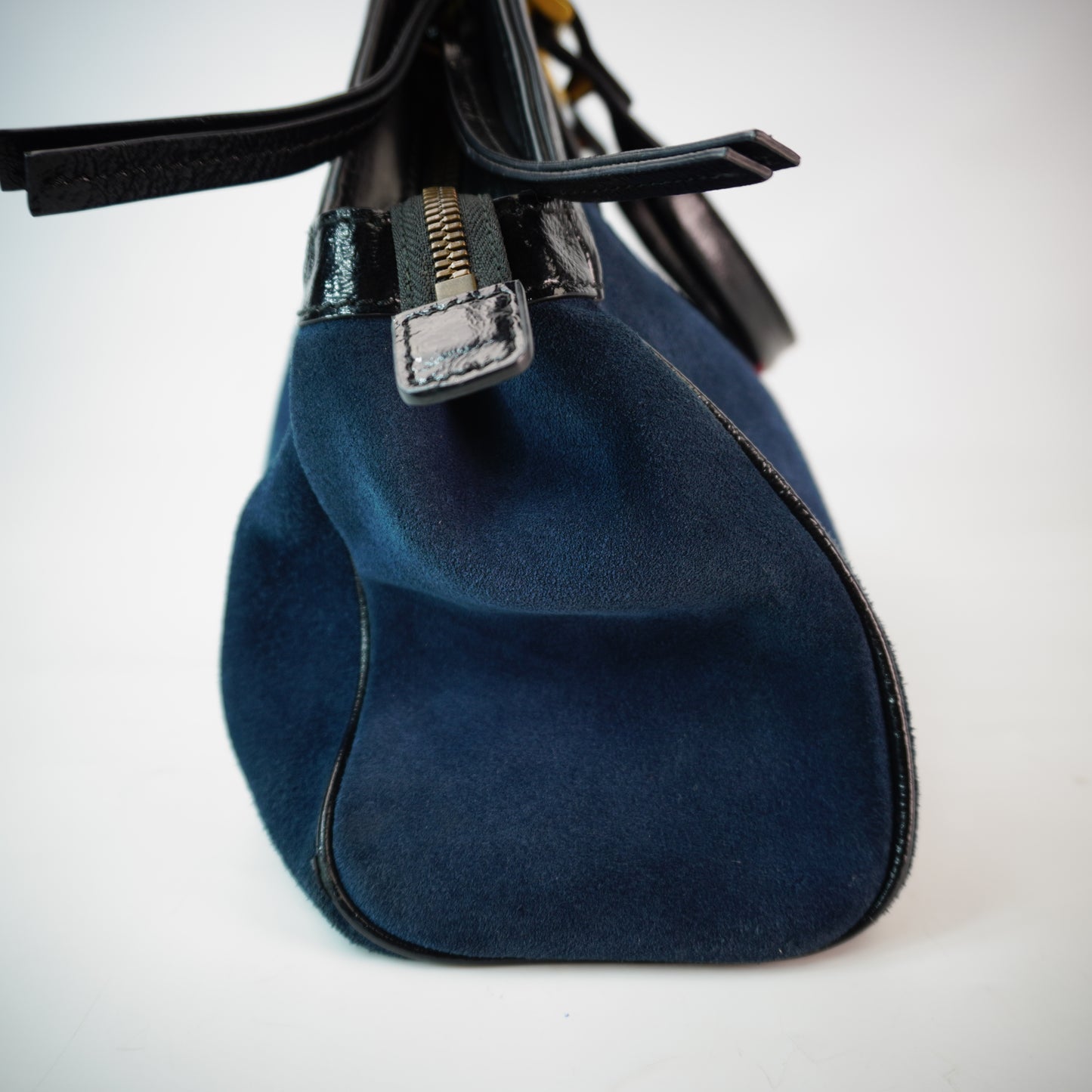 Gucci Suede GHW Medium