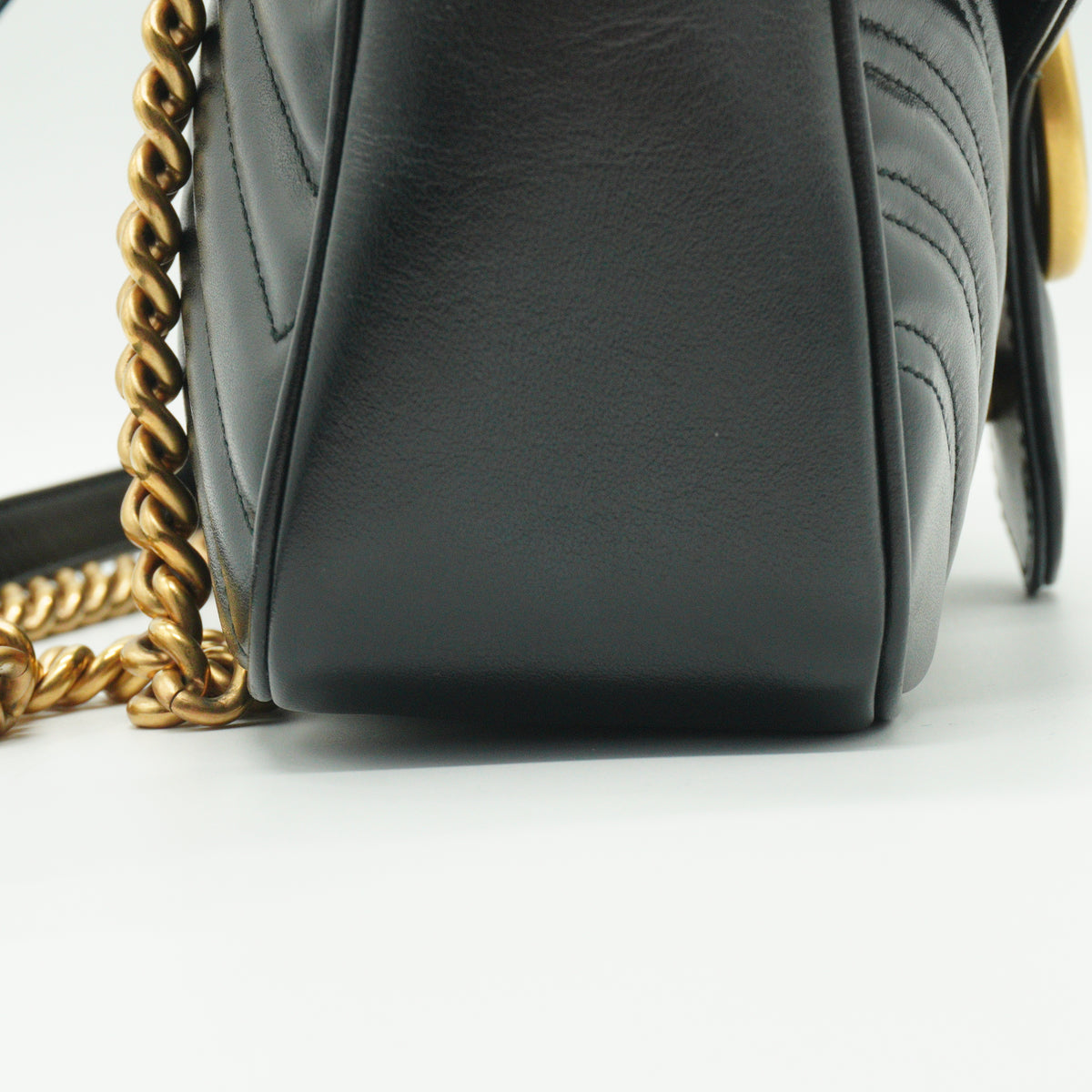Gucci GG Marmont Matelasse Shoulder Bag Black Small GHW