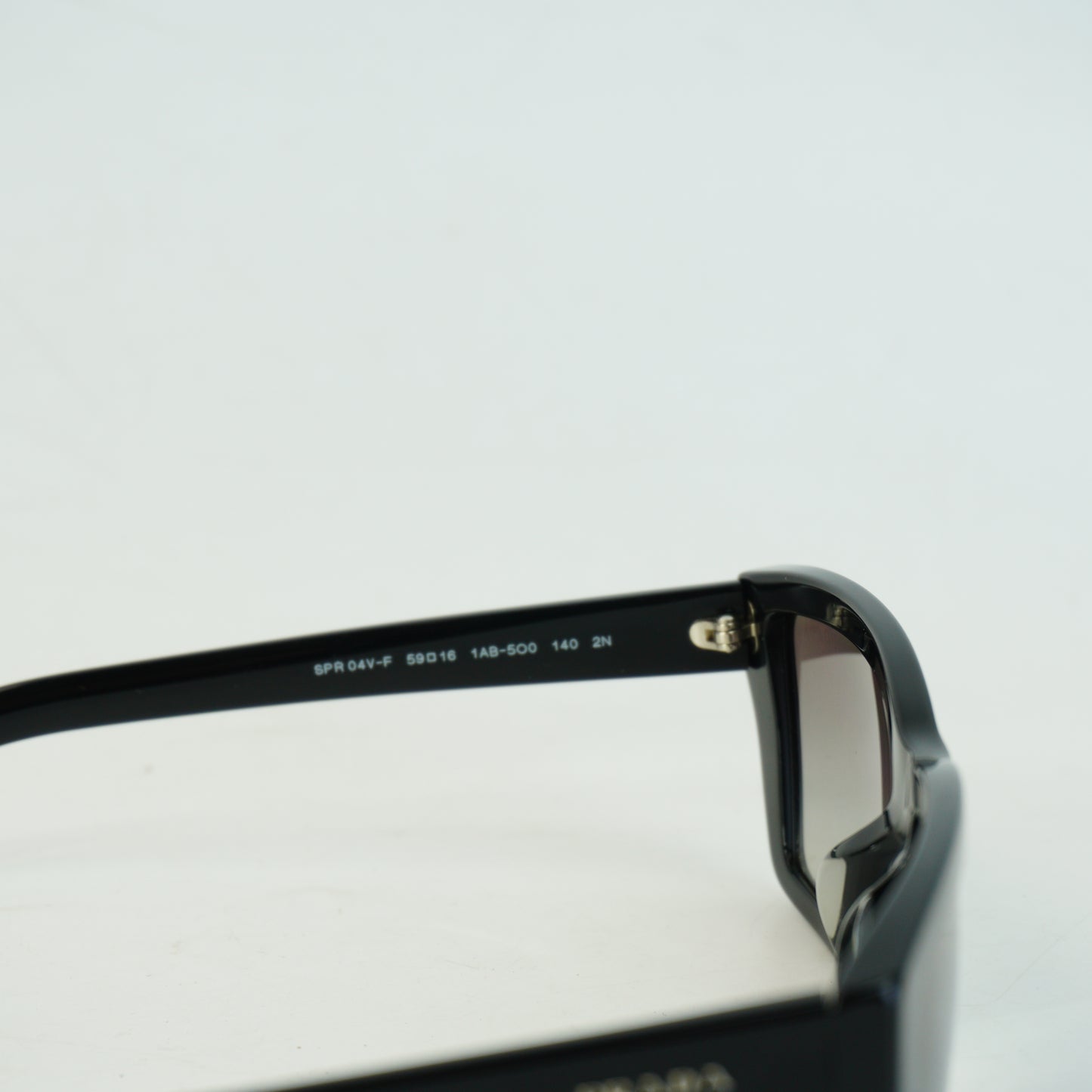 Prada Sleek Black SPR04V