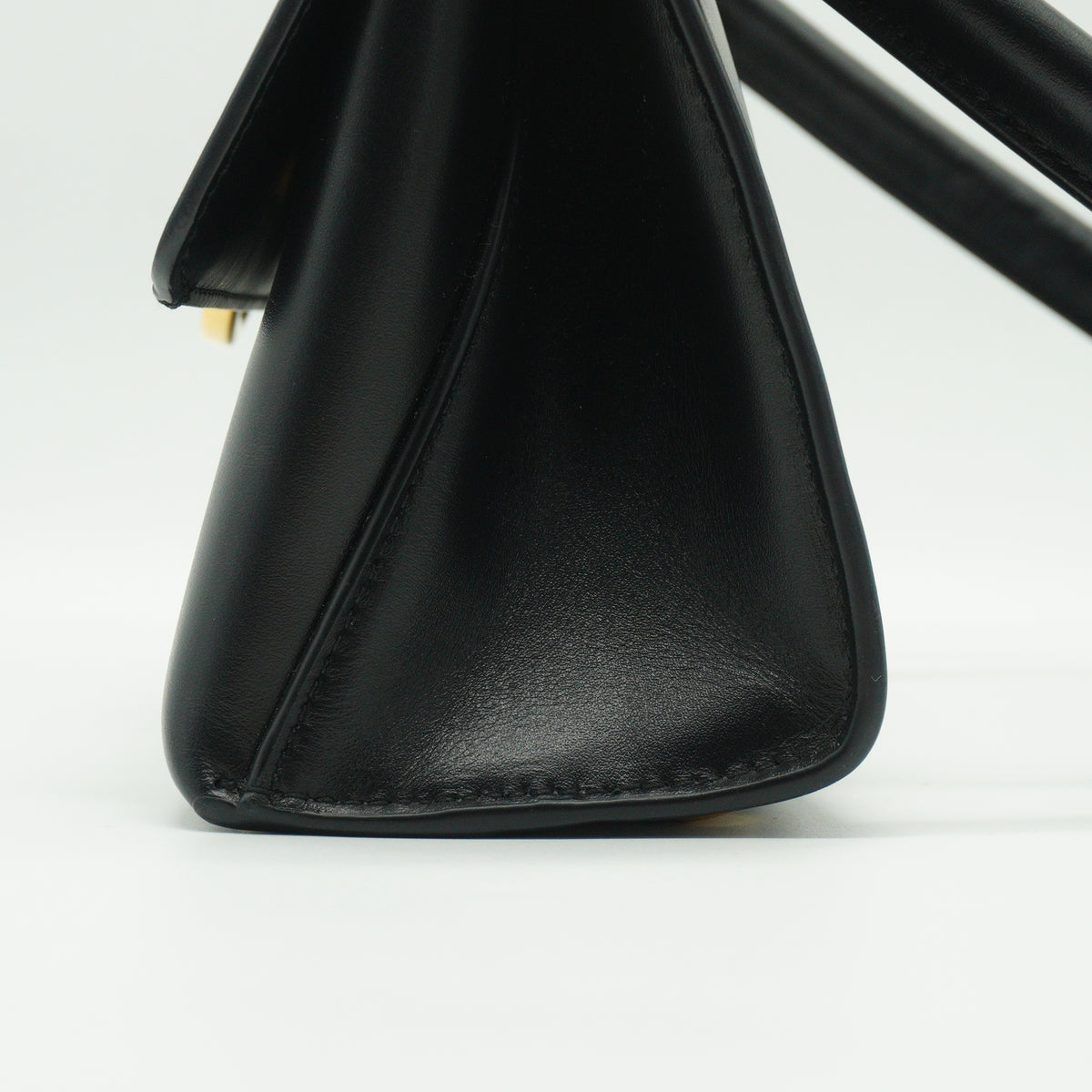 Salvatore Ferragamo Trifolio Swing Bag Black Small GHW