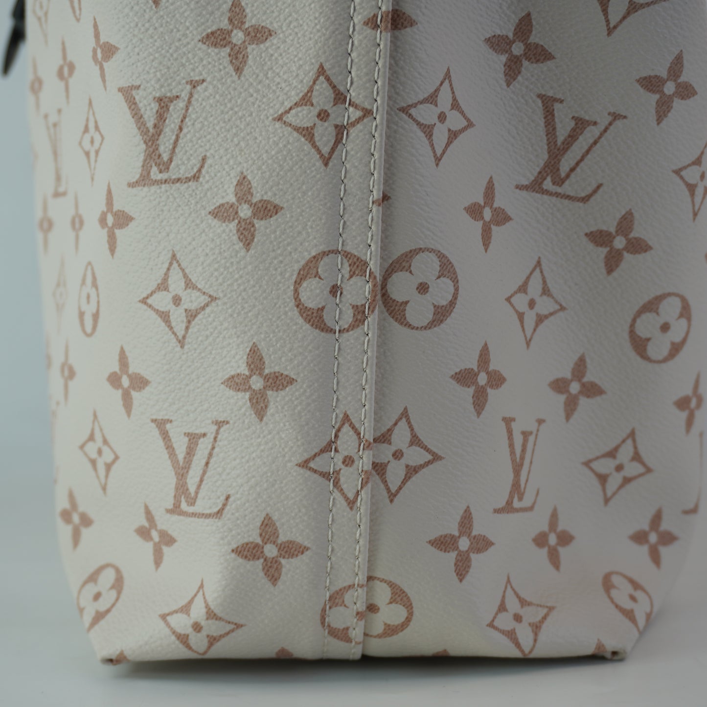 Louis vuitton	Atlantis GM