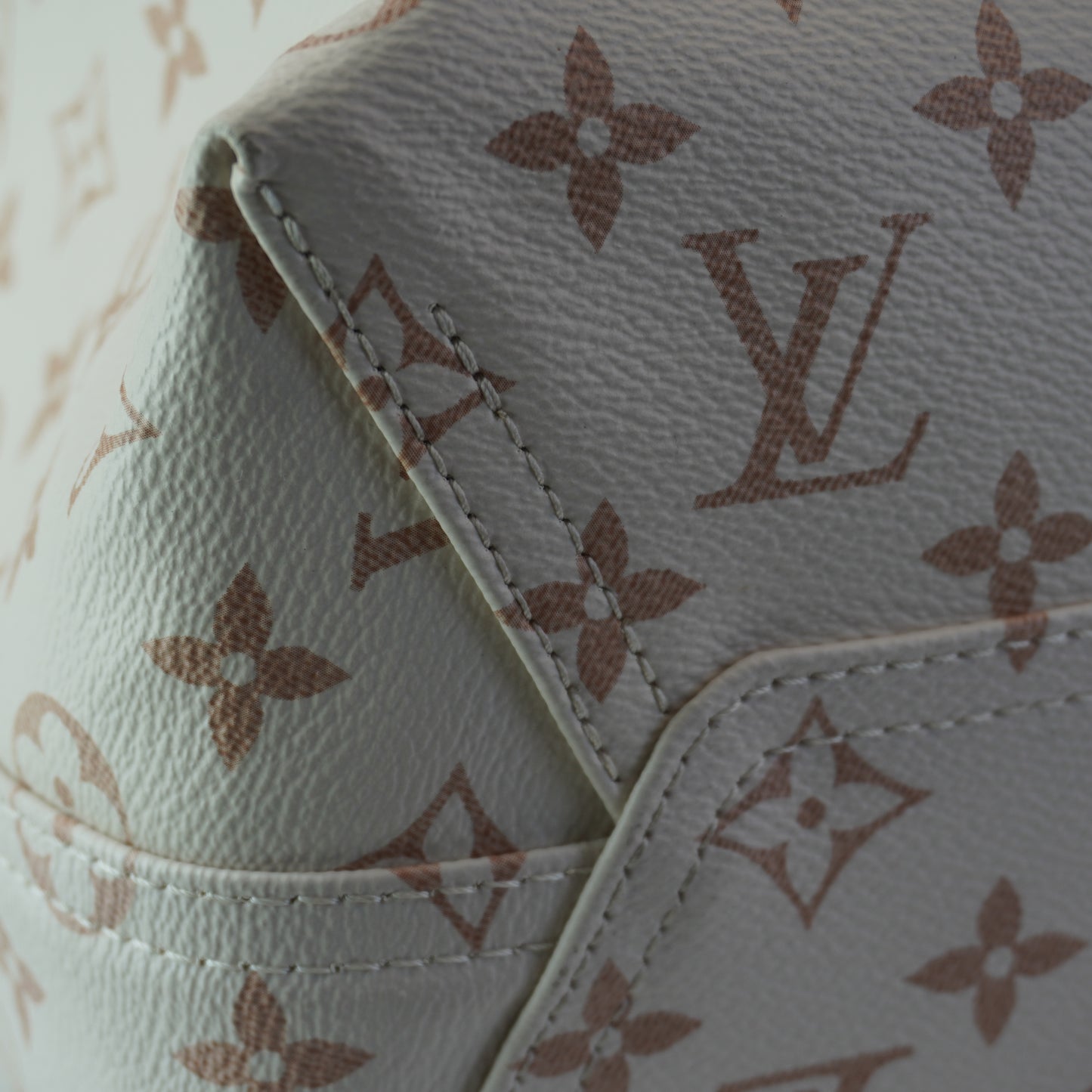 Louis vuitton	Atlantis GM