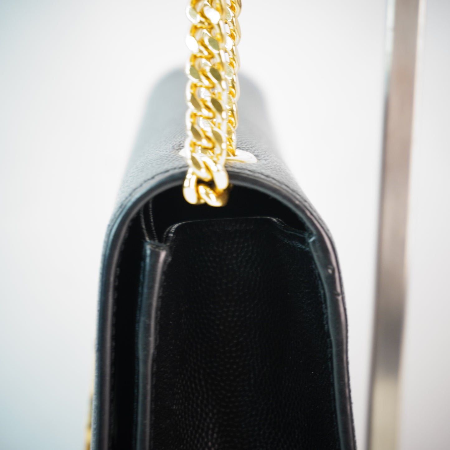 YSL	Kate Medium Black GHW