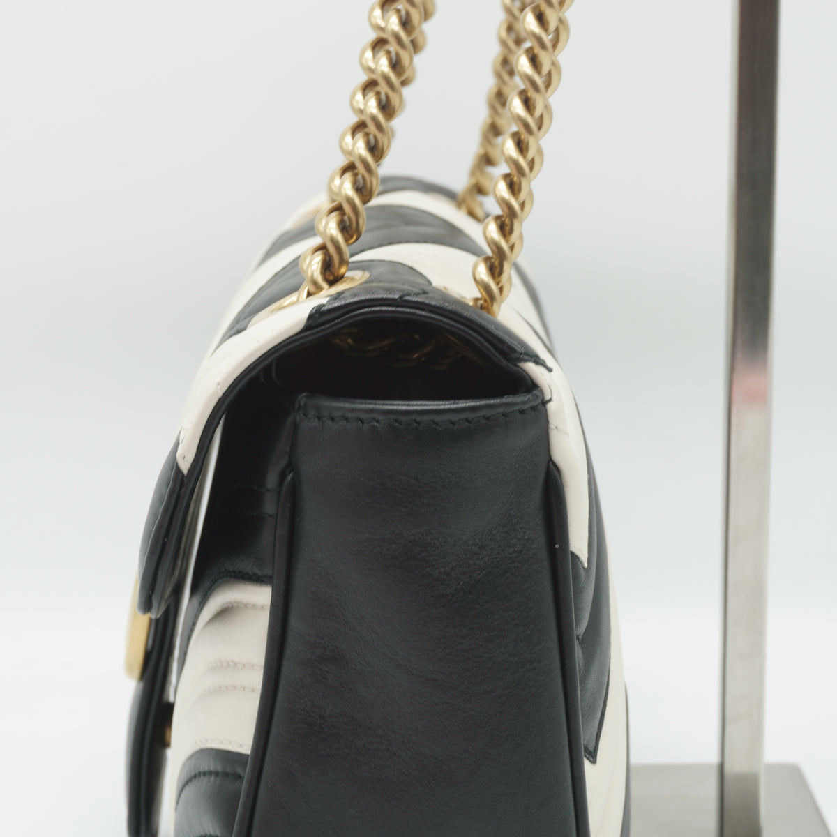 Gucci Matellasse GG Marmont Small Black-White GHW