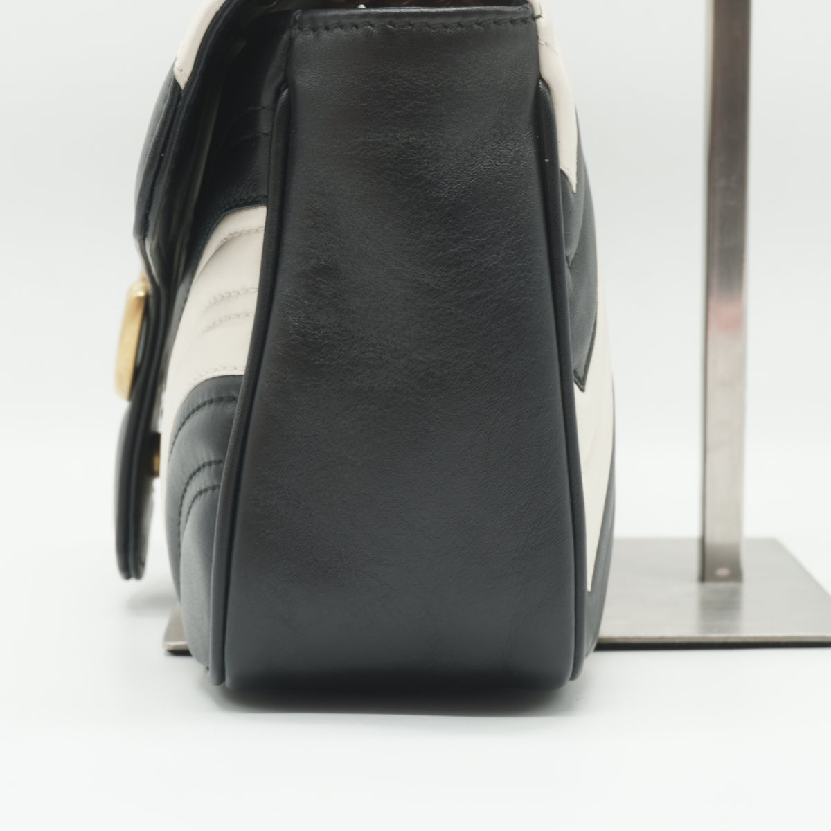 Gucci Matellasse GG Marmont Small Black-White GHW
