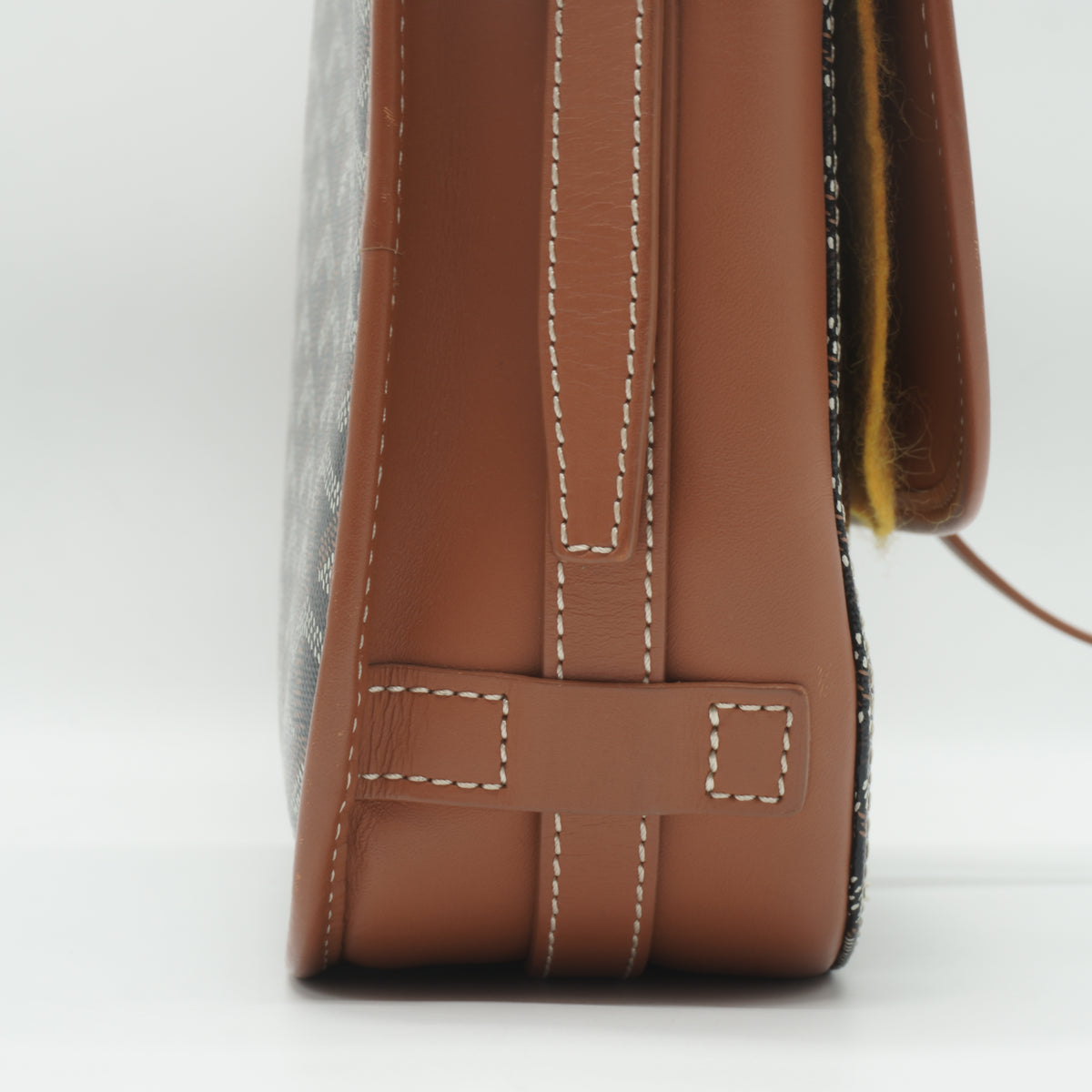 Goyard	Belvedere Messenger Bag MM SHW