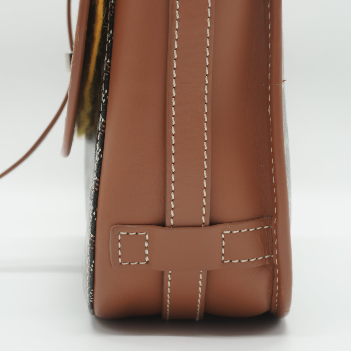 Goyard	Belvedere Messenger Bag MM SHW