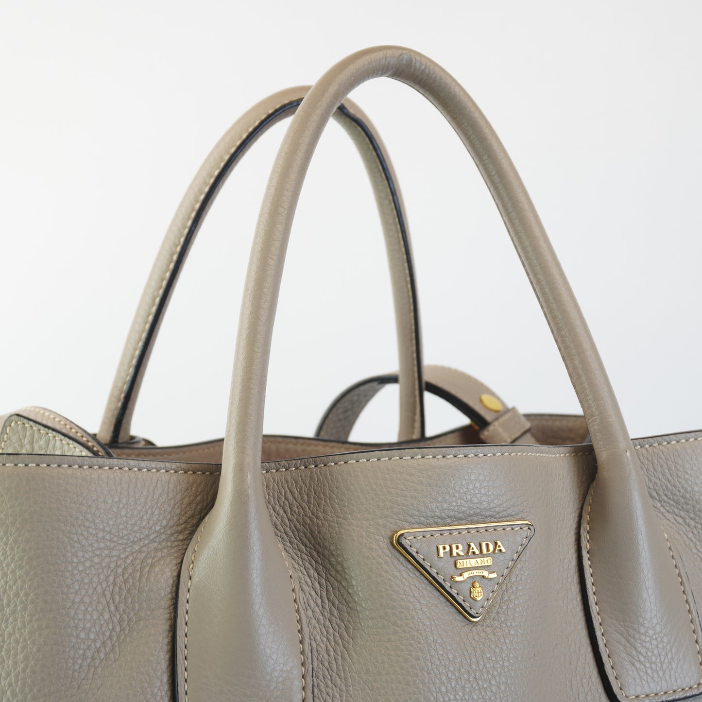 Prada Vitello Diano Tote Beige