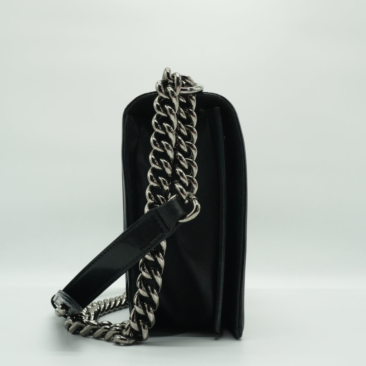 Chanel Boy Flap Black Quitted Patent Medium SHW