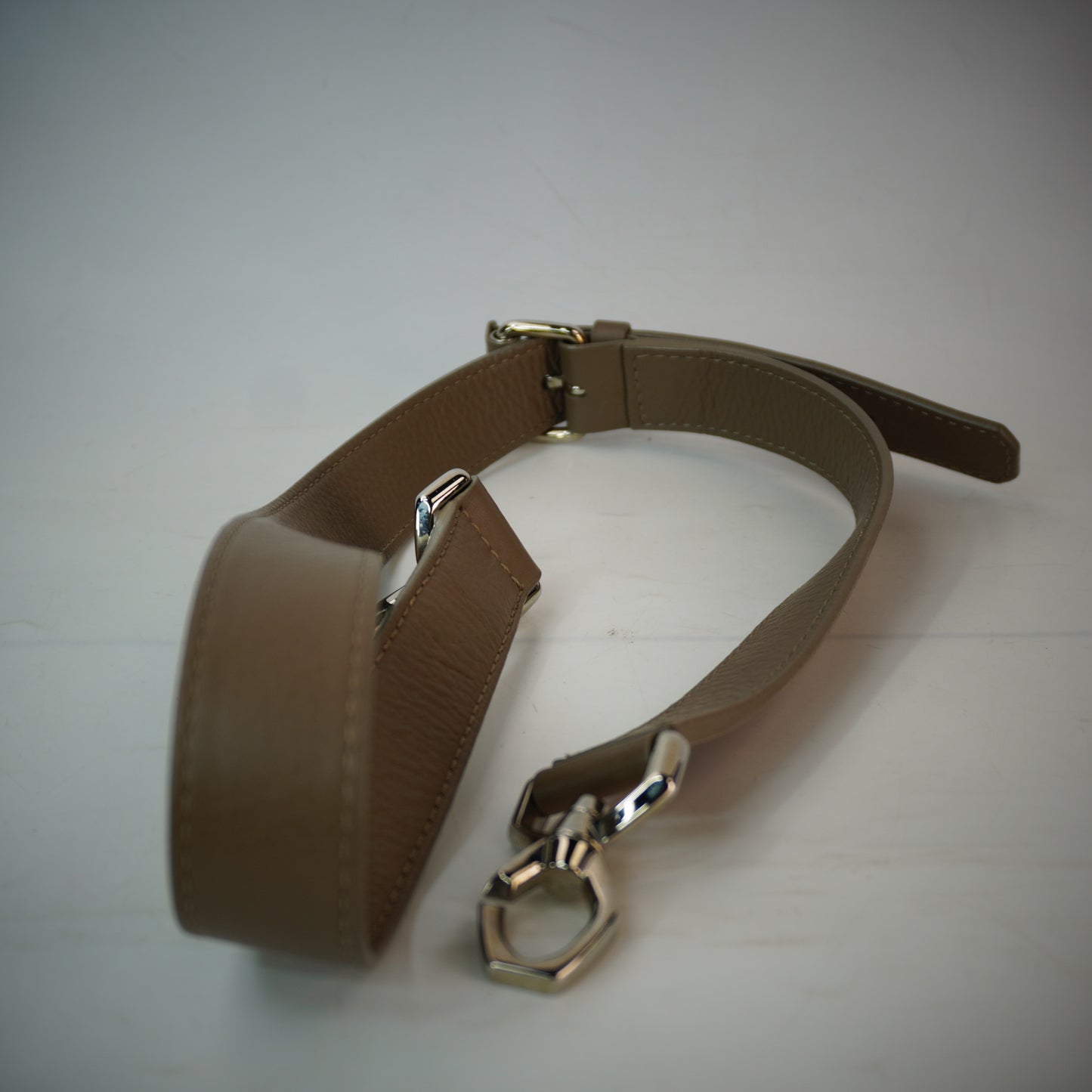 Givenchy Nightangle SHW Medium