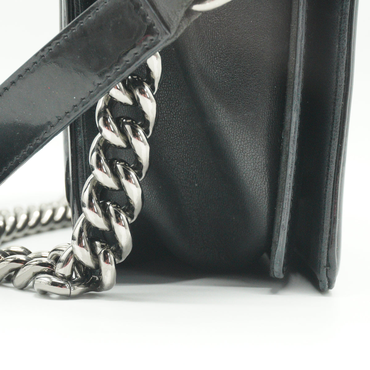 Chanel Boy Flap Black Quitted Patent Medium SHW