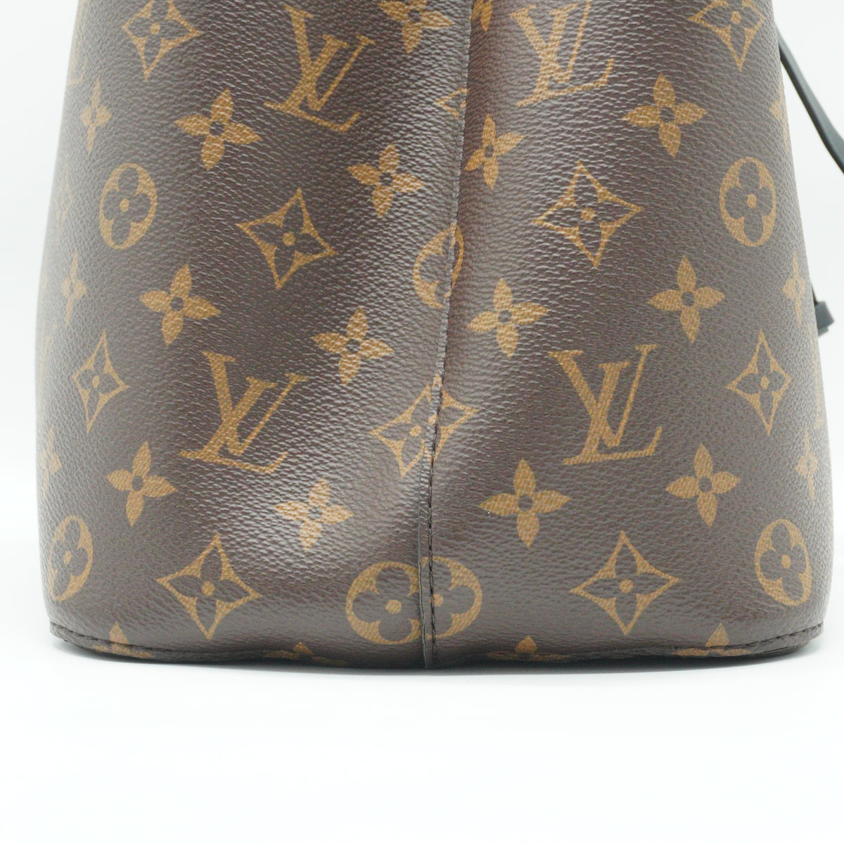 Louis Vuitton	Neo Neo MM Bucket Mono GHW