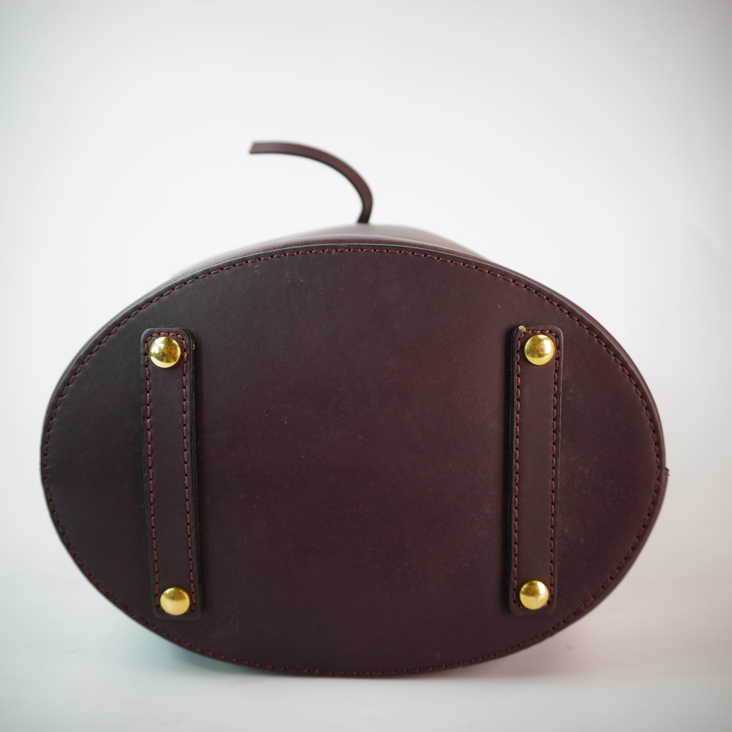 Burberry	Bucket Burgundy GHW Small