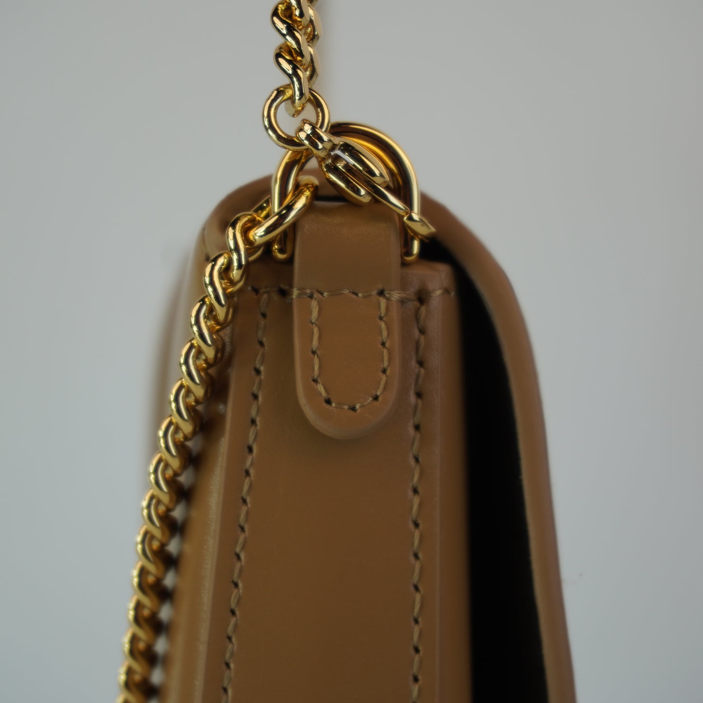 Fendi Fendi Graphy On Chain