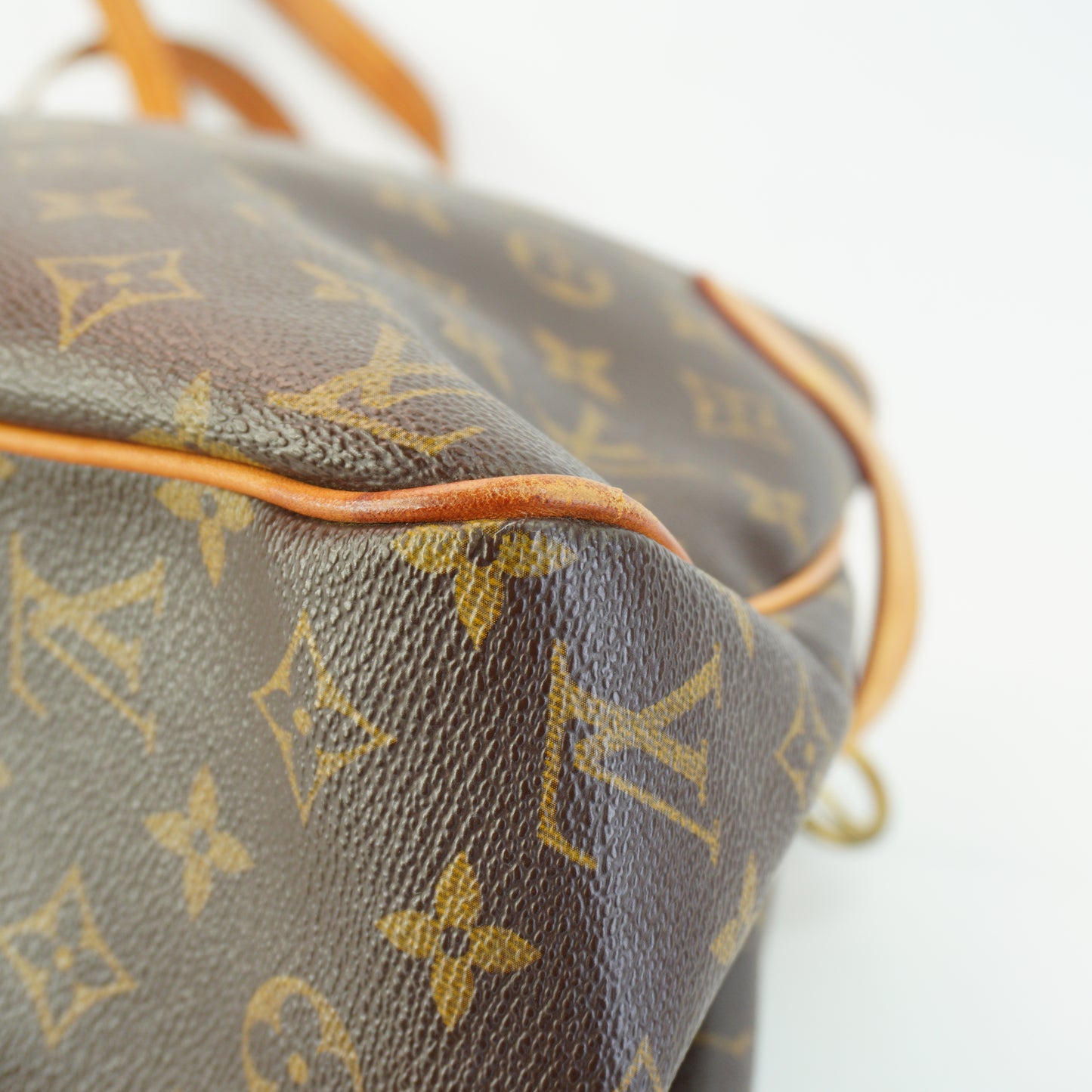 Louis Vuitton	Batignolles Horizontal GHW