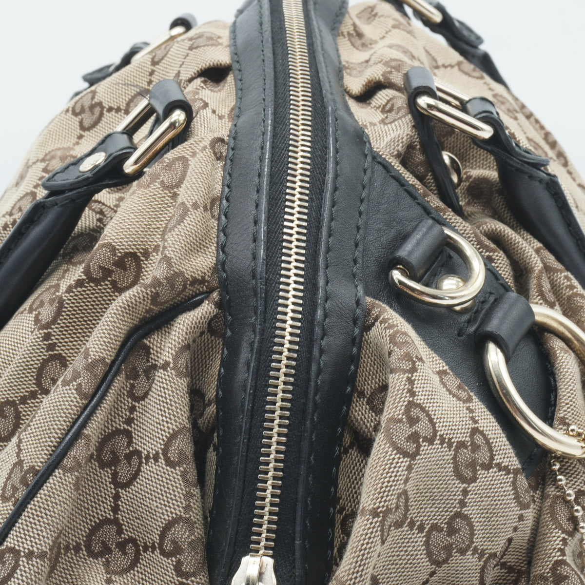 Gucci	Sukey Boston Canvas  Bag Large GHW