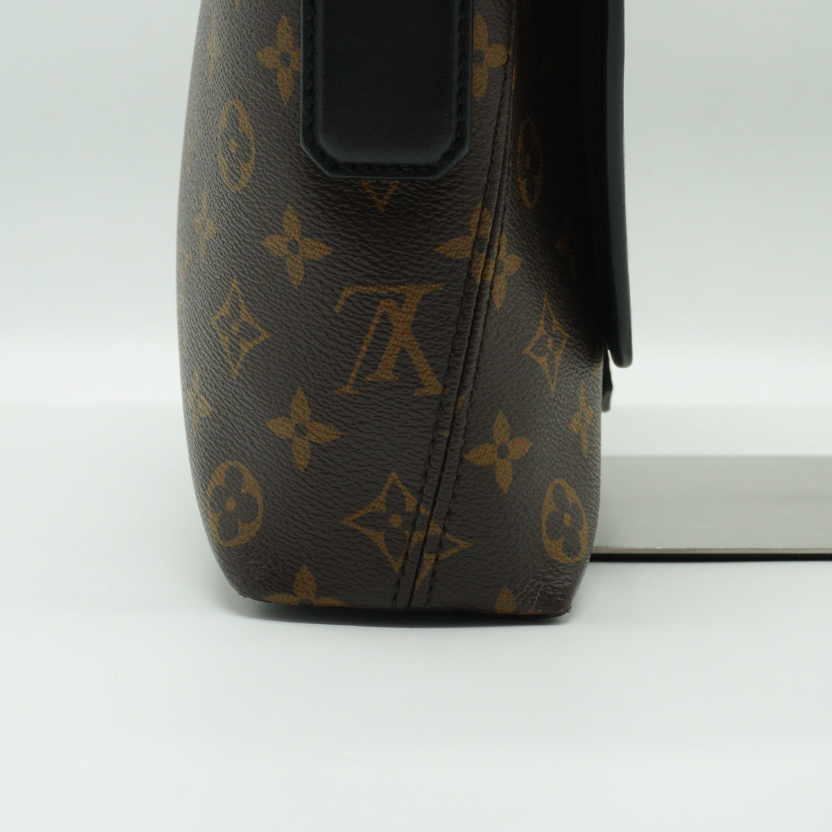 Louis Vuitton Macassar Magnetic Messenger Bag BHW Small