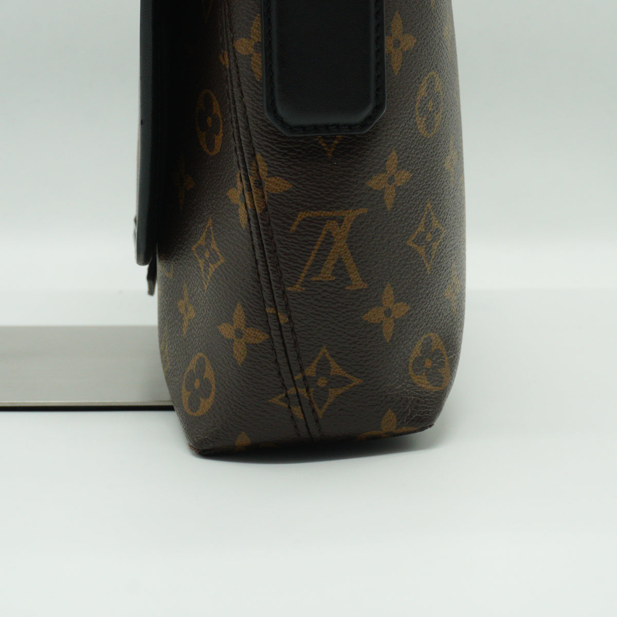 Louis Vuitton Macassar Magnetic Messenger Bag BHW Small
