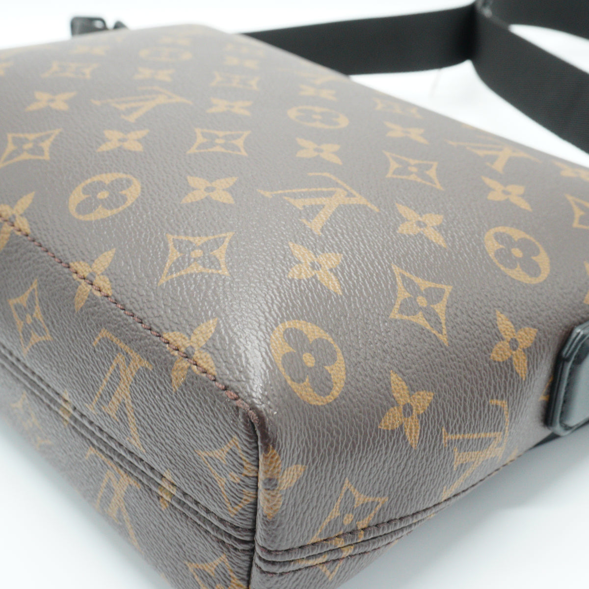 Louis Vuitton Macassar Magnetic Messenger Bag BHW Small