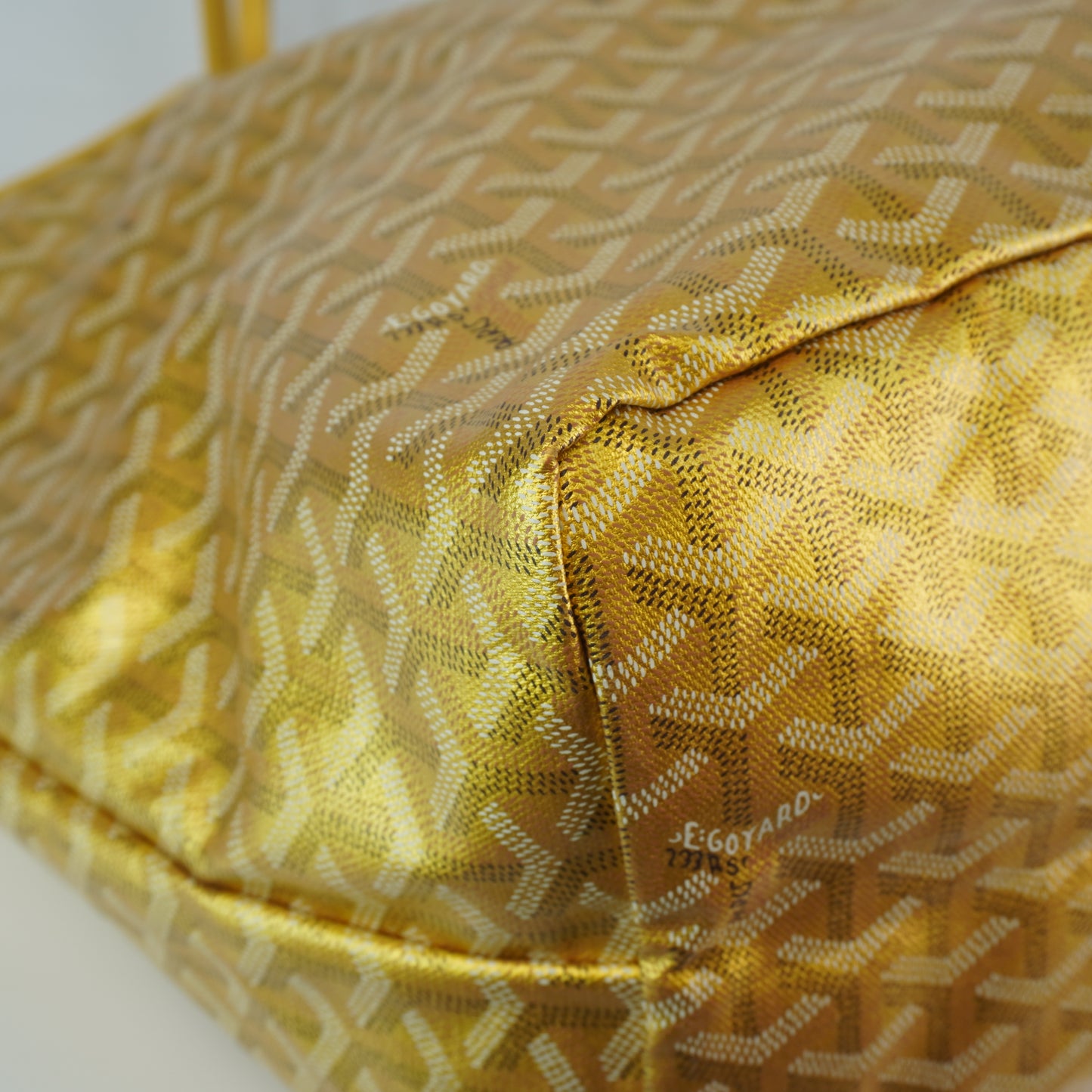 Goyard Saint Louis Gold Metallic GM Bag