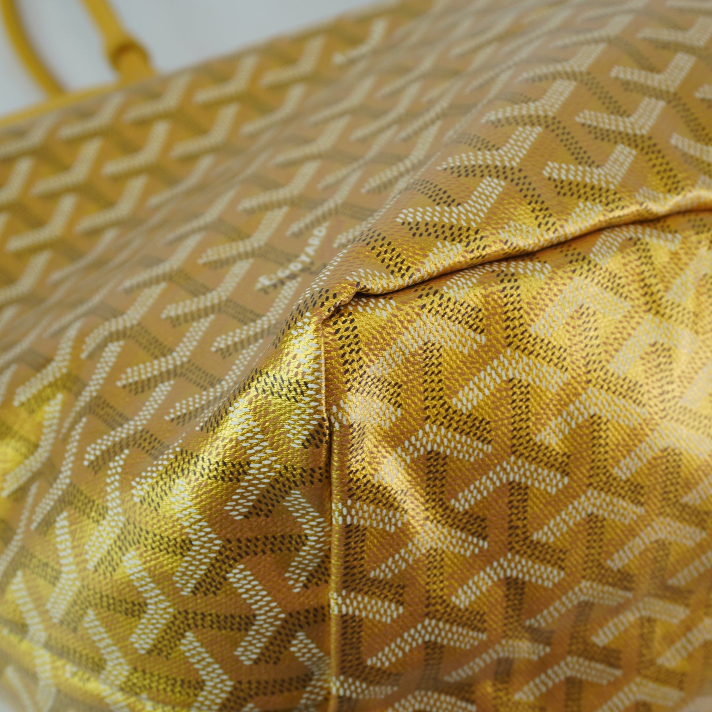 Goyard Saint Louis Gold Metallic GM Bag