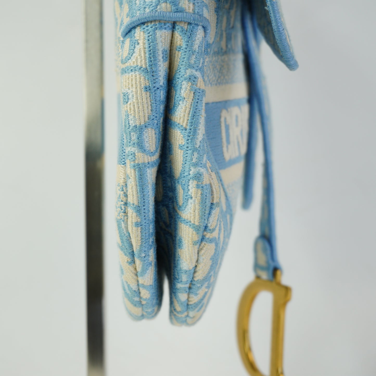 Dior	Oblique Embroidered Saddle Blue/White GHW