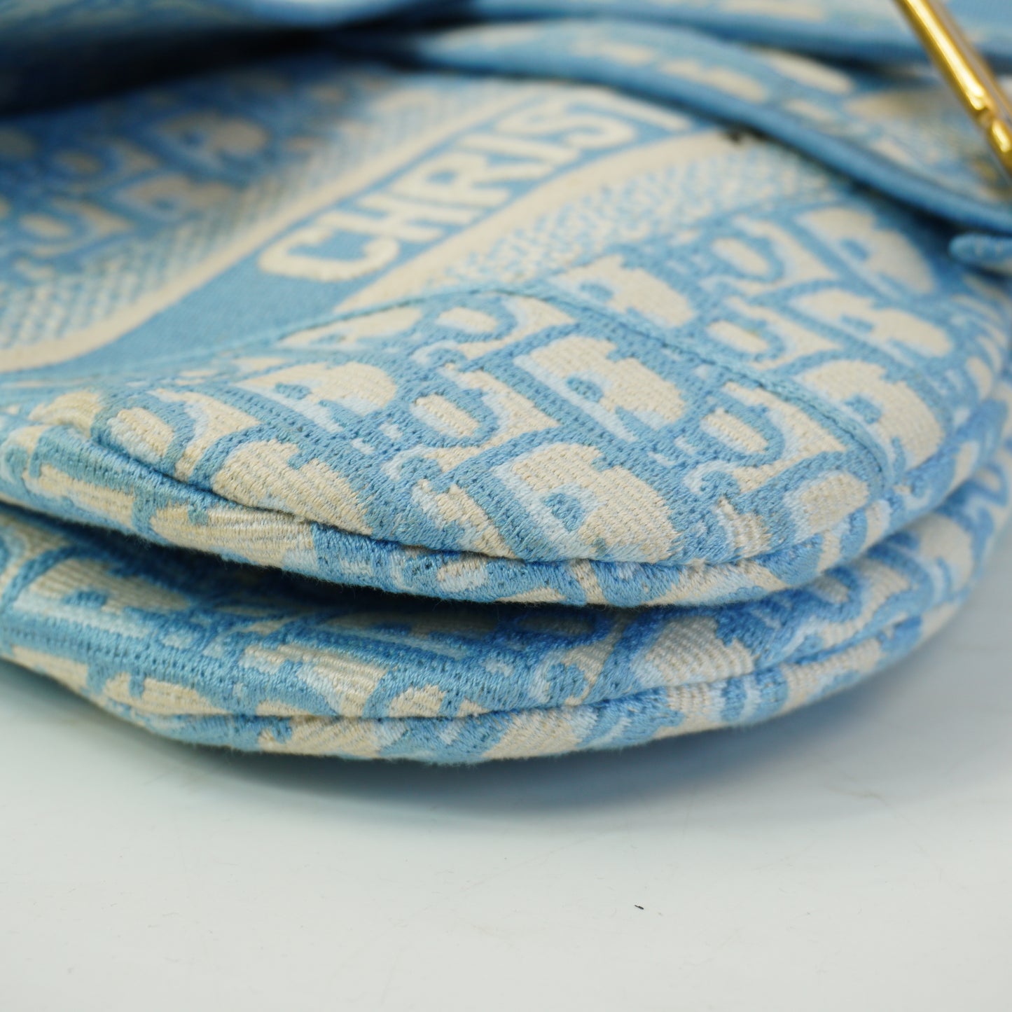 Dior	Oblique Embroidered Saddle Blue/White GHW