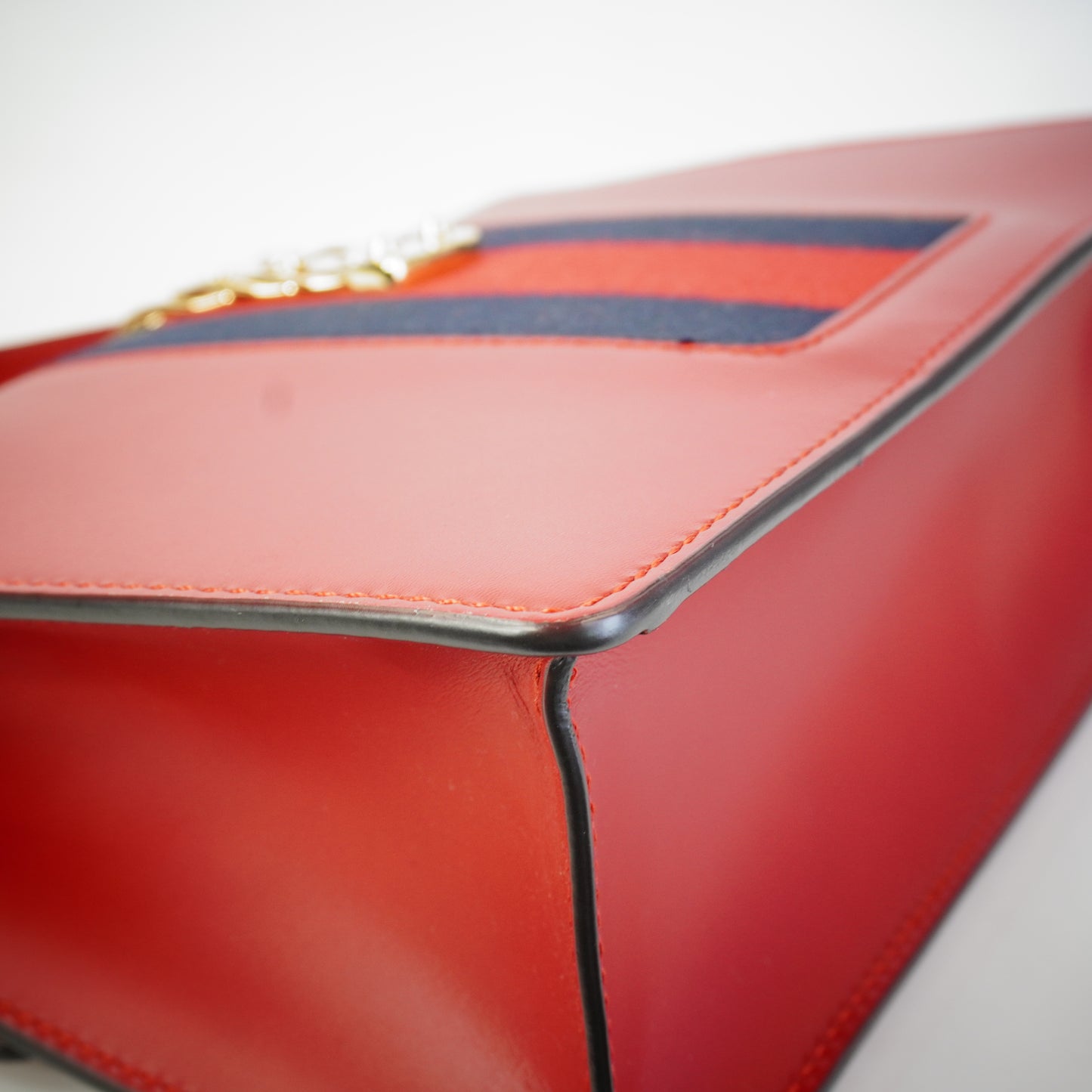 Gucci Sylvie Shoulder Red GHW