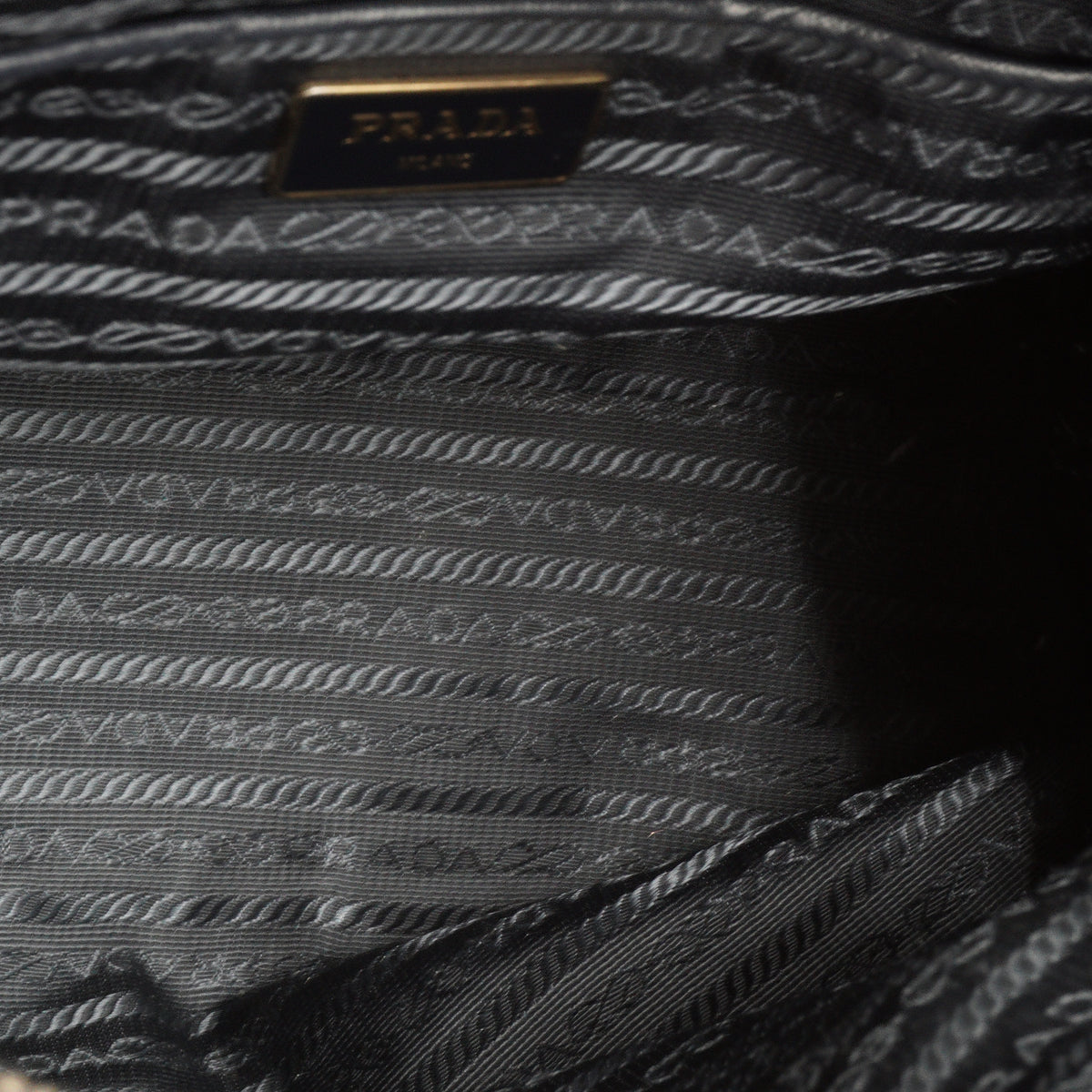 Prada	Tessuto Nylon Saffiano Tote GHW Navy Blue Medium