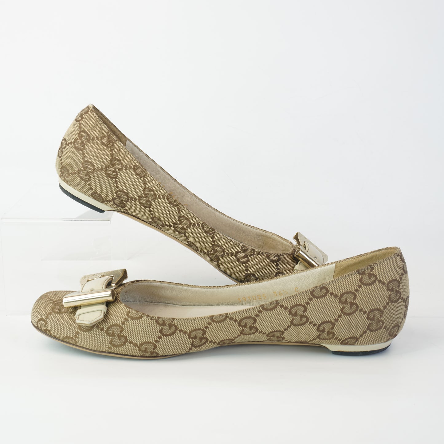 Gucci Ballet Flat Beige Mono