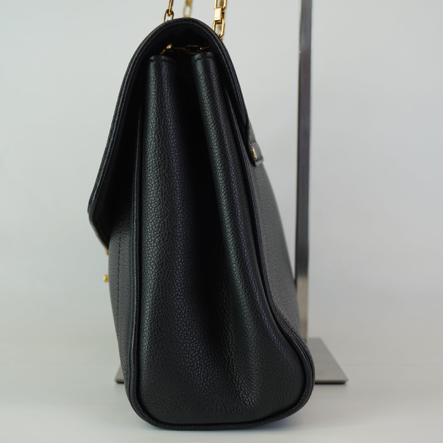 Louis Vuitton	Saint Germain MM Bag
